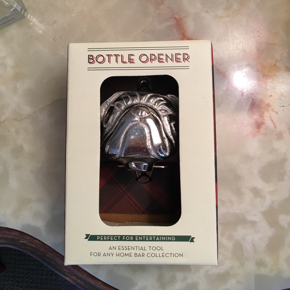 Bulldog bottle opener.