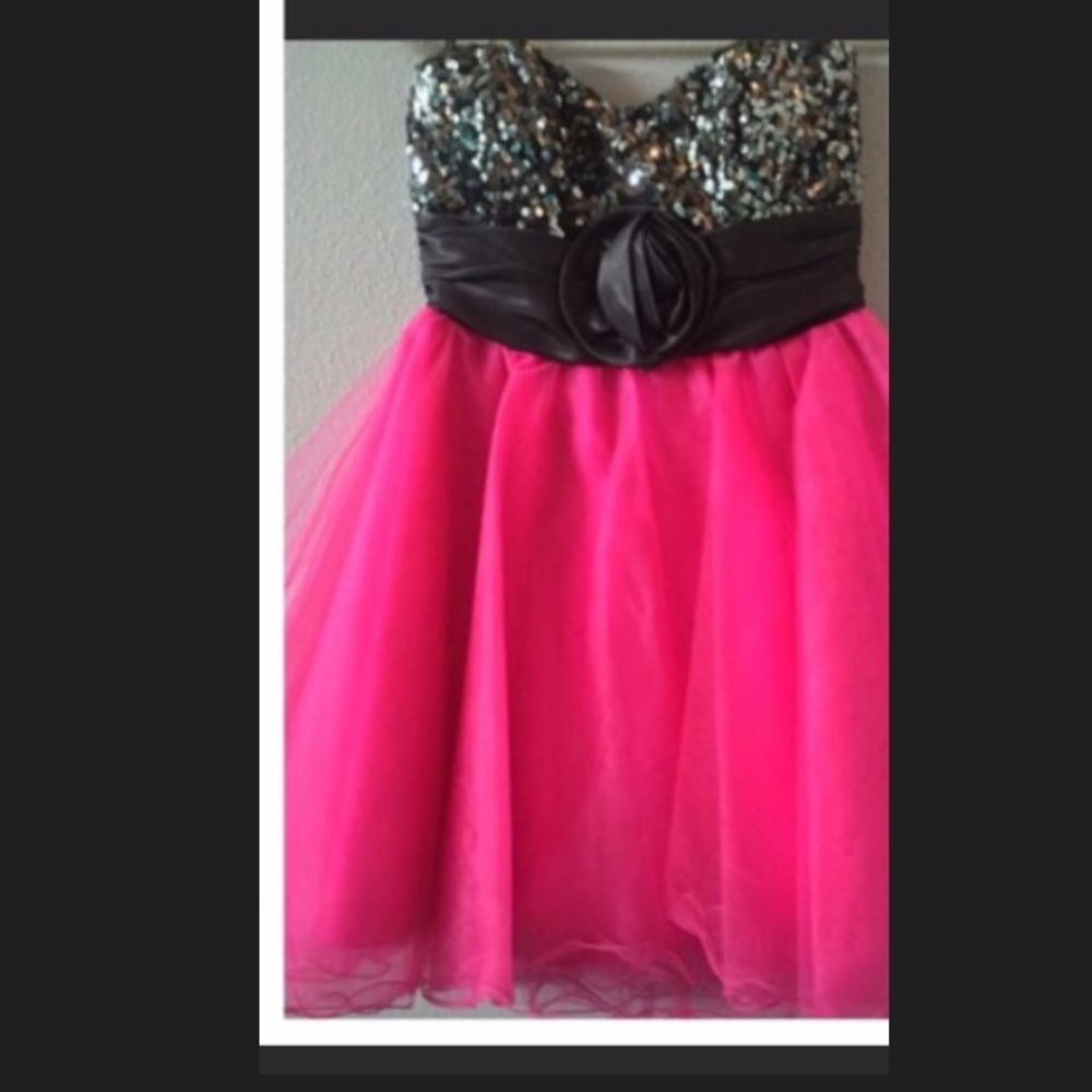 Smoking homecoming dress