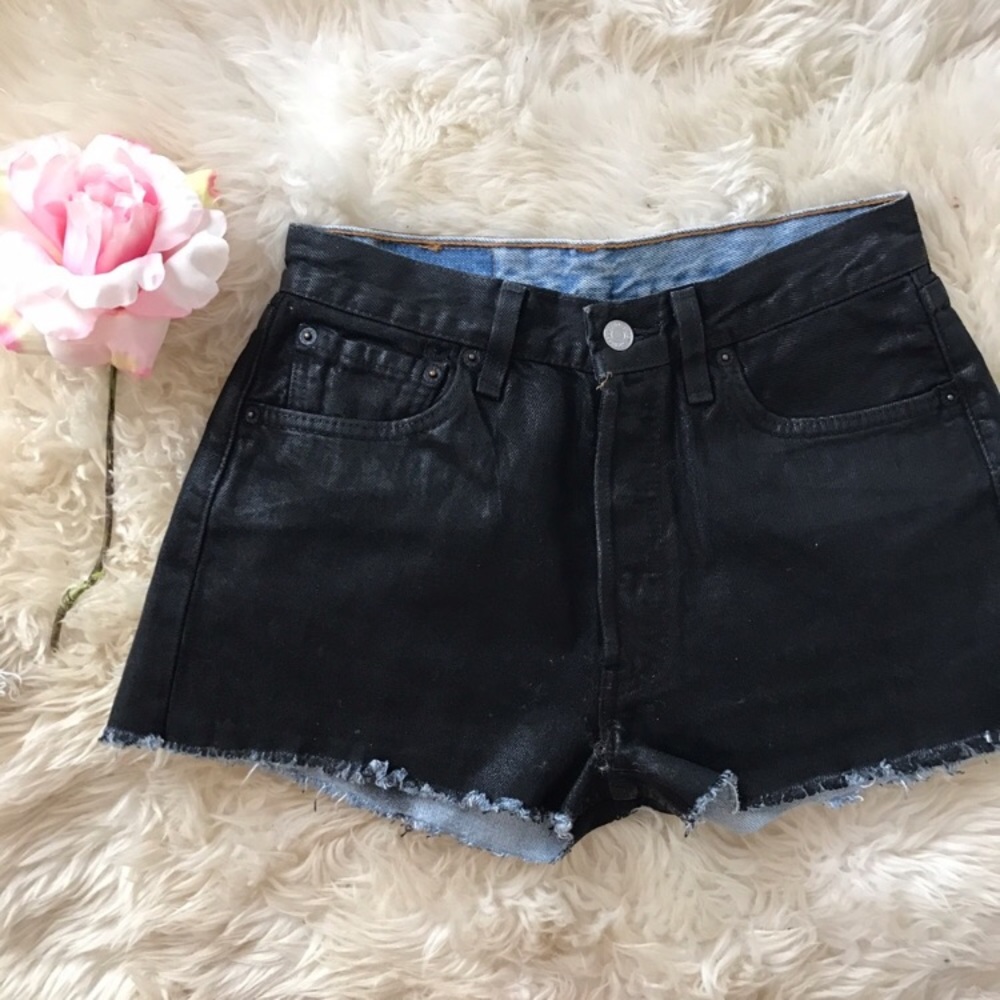 nwot • LF coated jean shorts