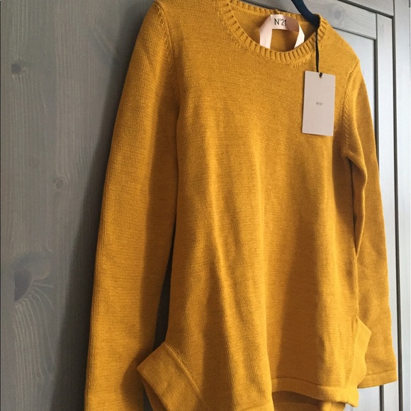 NWT N 21 Maryion Sweater w/ Matching Tank - Picture 4 of 8