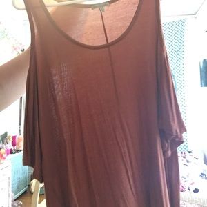Cold shoulder top