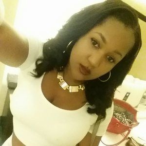 Meet your Posher, Kellie