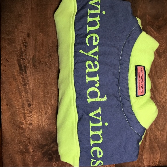 Vineyard Vines Vintage Print Shep Shirt - Picture 2 of 3