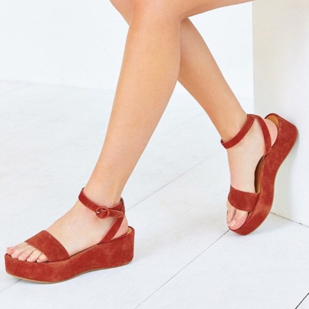 Urban Outfitters Rust Suede Paige Platform Sandal