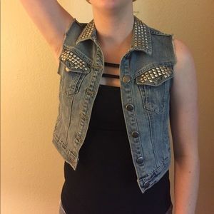 denim vest jacket