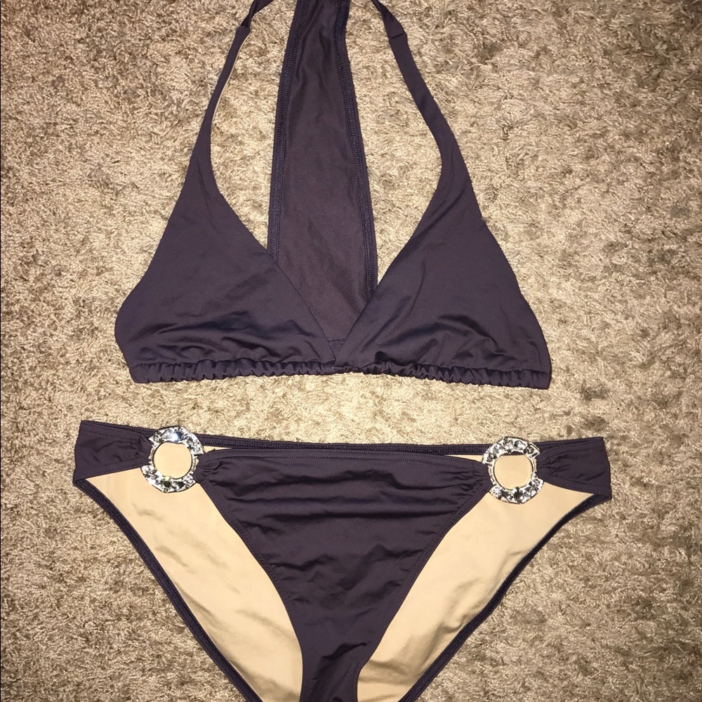 VS Bikini