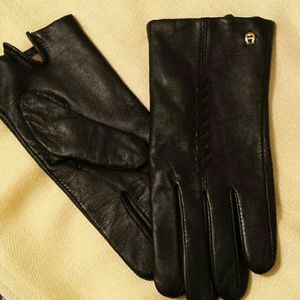 Etienne Aigner Leather Gloves
