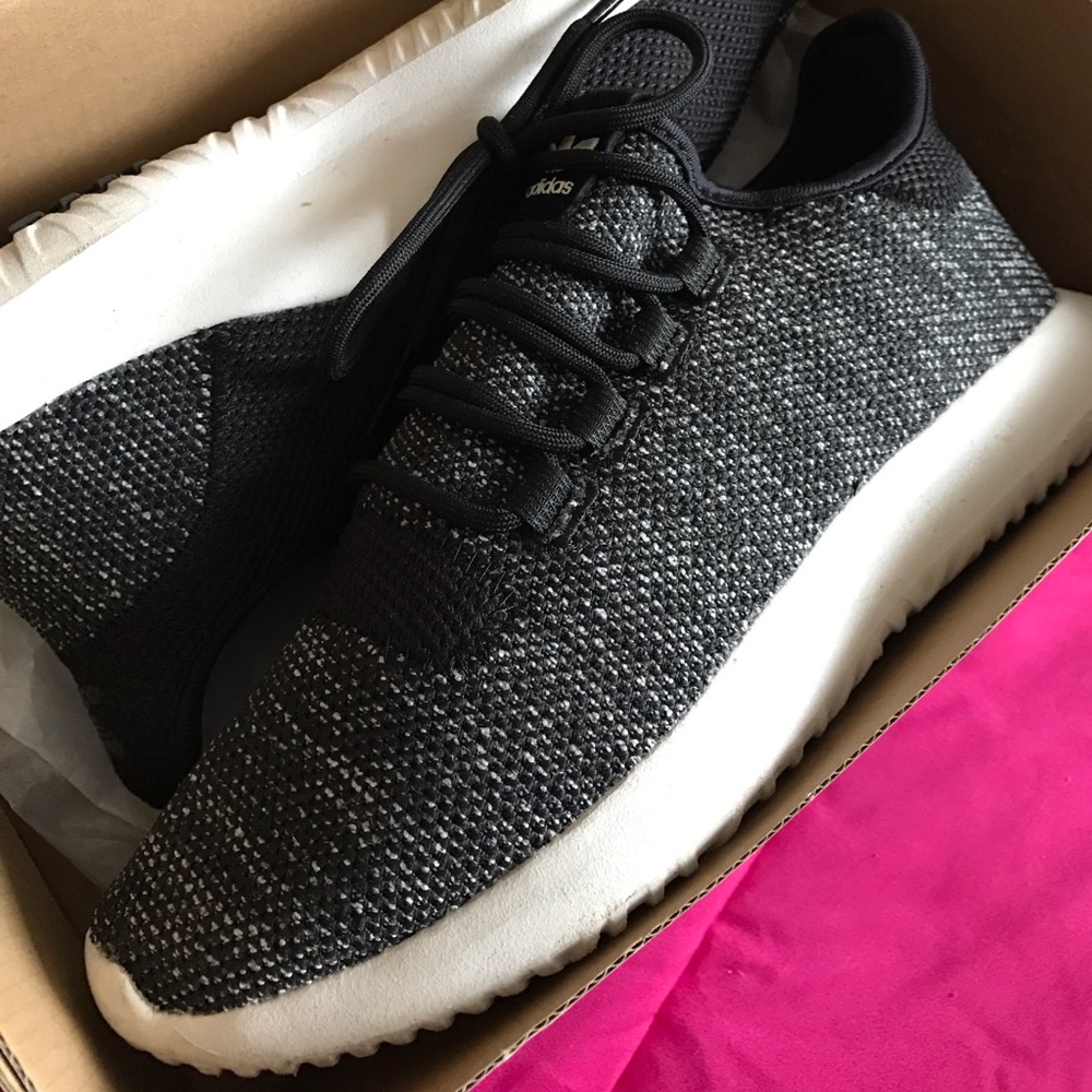 Adidas tubular / 6Y
