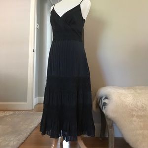 Ann Taylor. NWT. Navy silk, pleats & lace. Size 8.