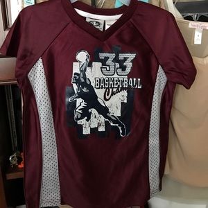 Toddler boys basketball tee shirt 5T