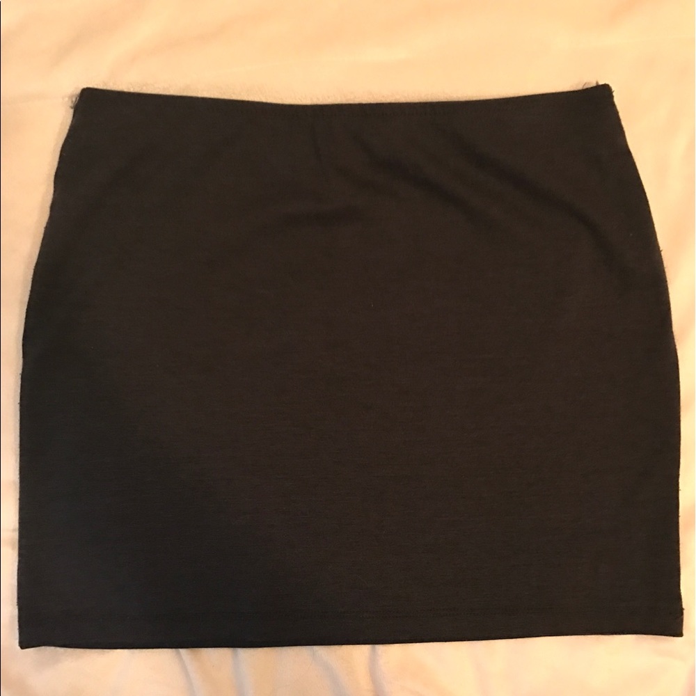 Gray mini skirt