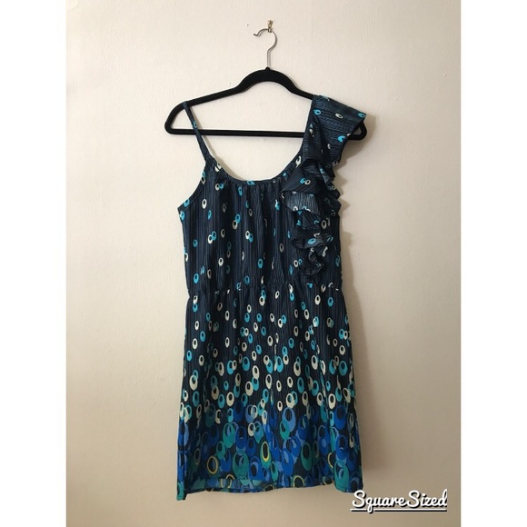 Spring Ruffle Dress - Picture 2 of 3