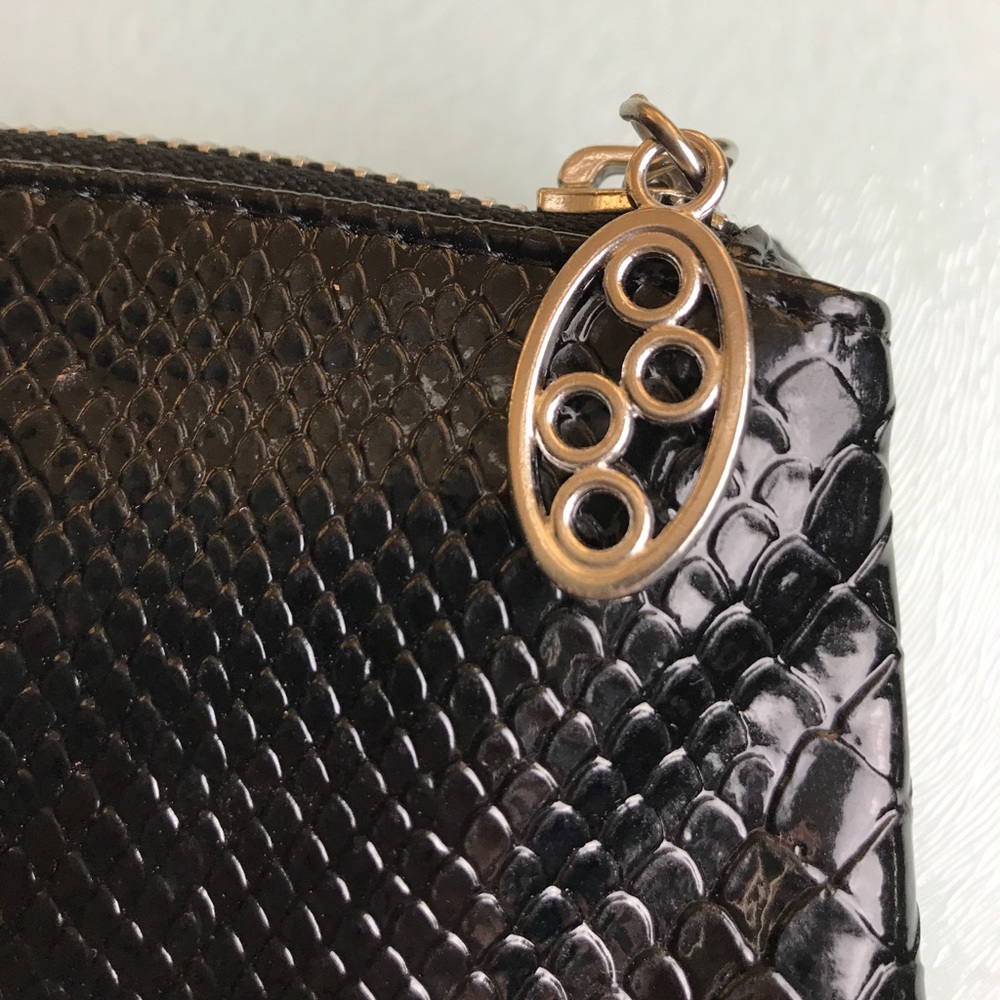 Black Faux Snakeskin Clutch Wallet - Picture 4 of 6