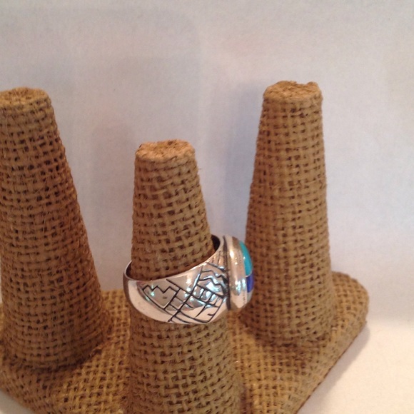 🤑🤑VINTAGE AMERICAN INDIAN SS RING 🤑 - Picture 2 of 4