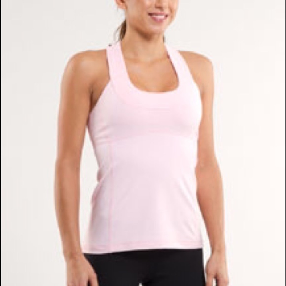 Light pink lululemon scoop tank