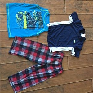 Bundle boys 2 shirts 1 pair pj pants