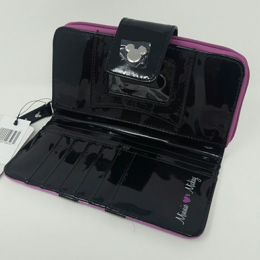 ❌SOLD❌ Disney Parks Embossed Loungefly Wallet - Picture 3 of 8