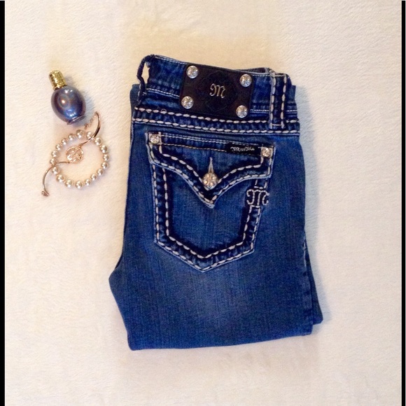 Miss Me Denim - 🎉HP🎉Miss Me Signature bootcut jeans