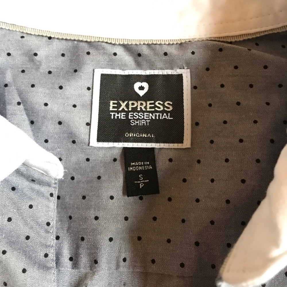 Express button down - Picture 3 of 3