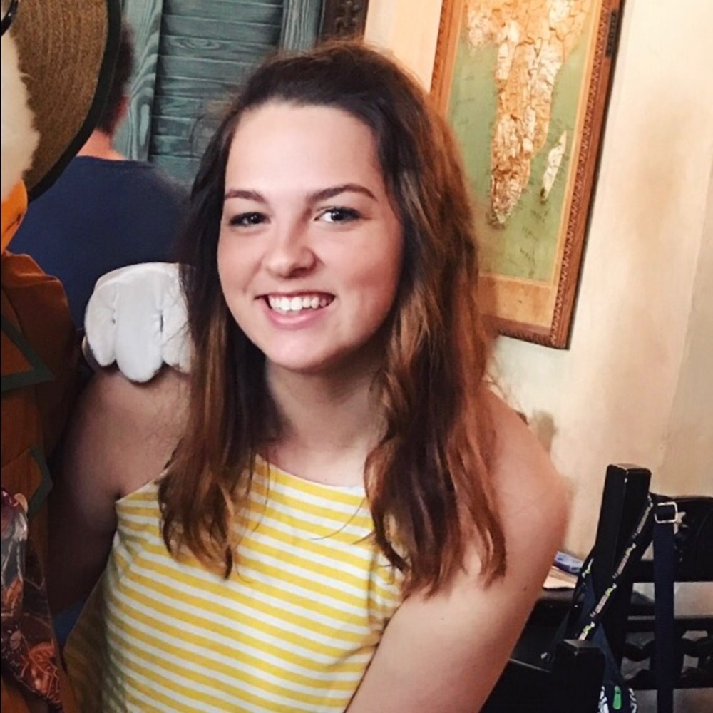 Meet your Posher, Alisha