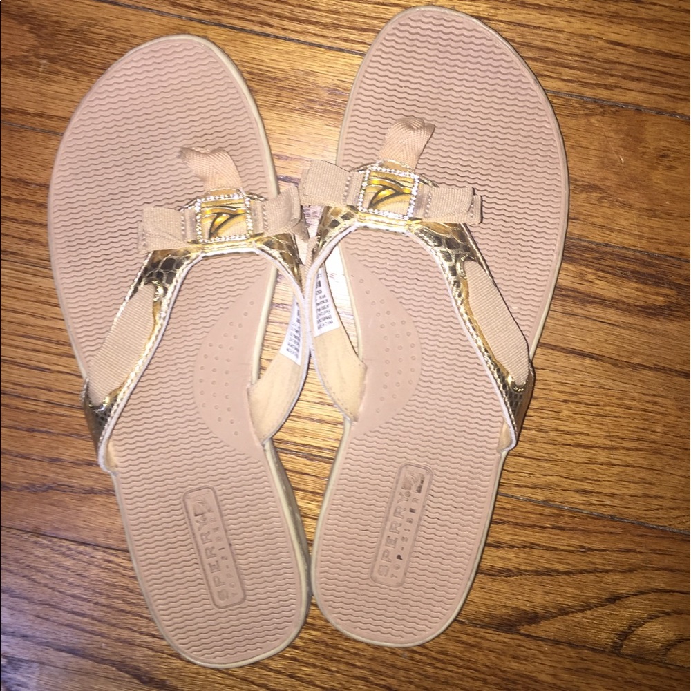 Sperry top sider flip flops