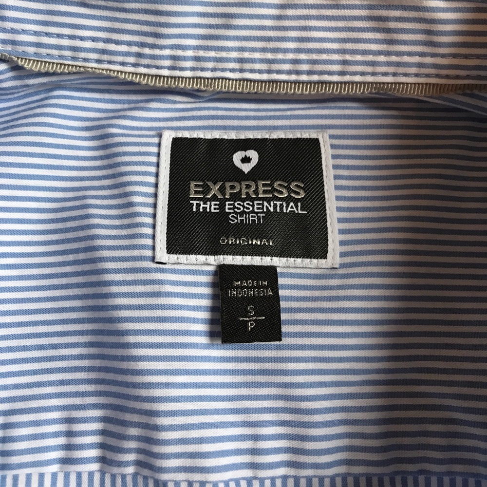 Express button down - Picture 3 of 3