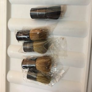 Bare Minerals brushes bundle