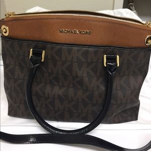 Michael Kors purse