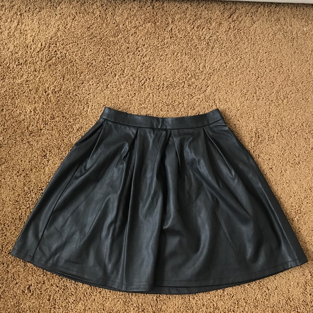 Forever 21 Faux Leather Skirt