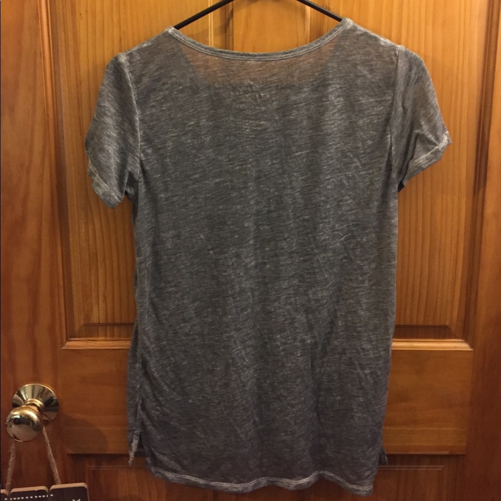 Light-weight Elephant Tee - Picture 3 of 3