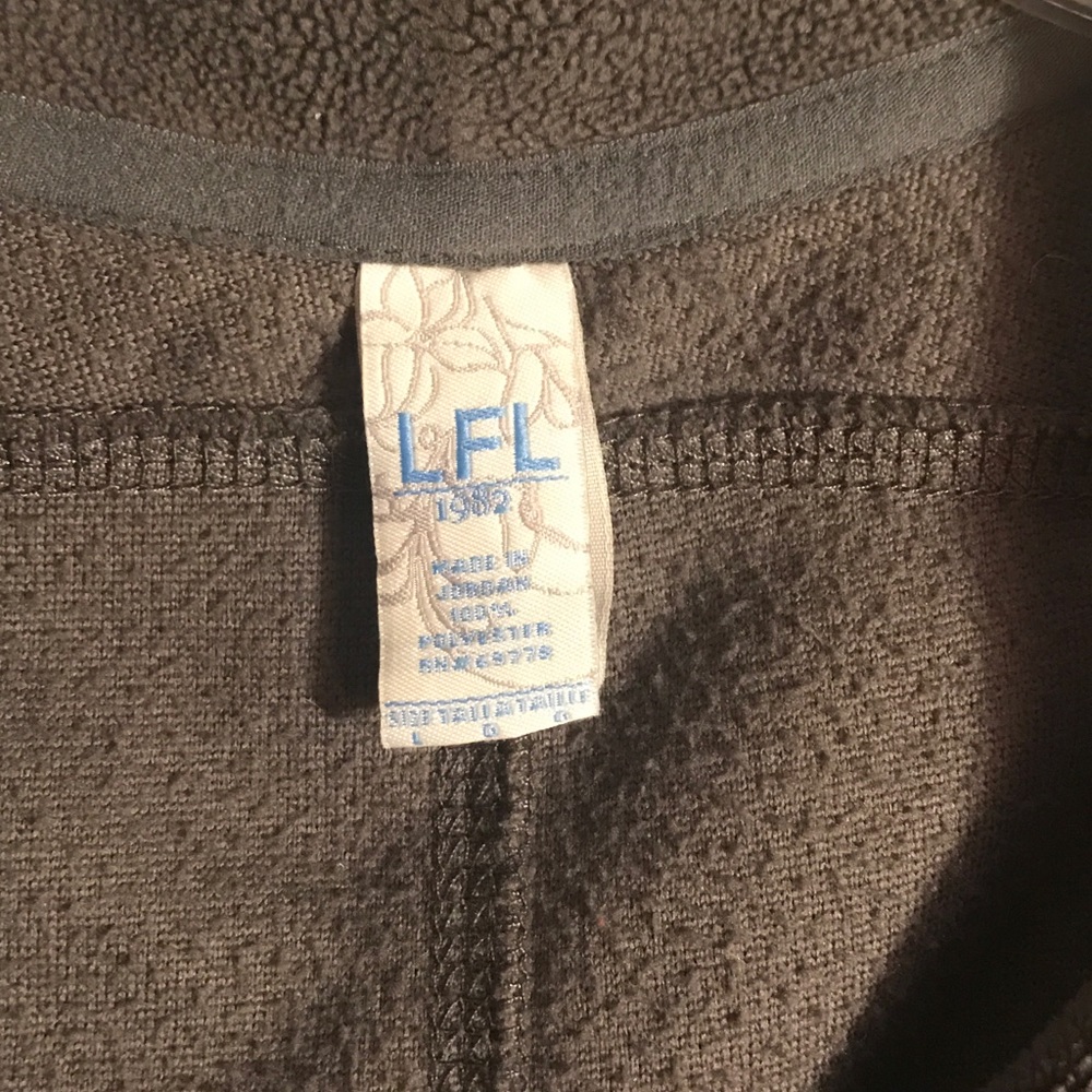 Gray pullover - Picture 2 of 3