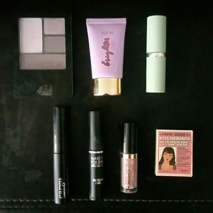 Random make up bundle