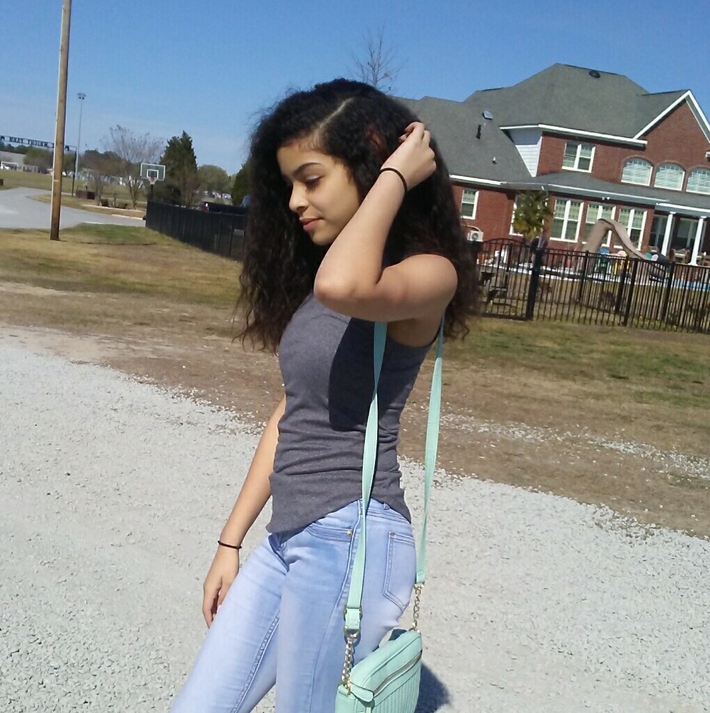 Meet your Posher, Marissa