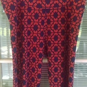 BNWT TC LulaRoe leggings *PRICE FIRM*