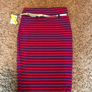 Red&blue skirt with silver belt