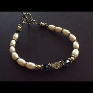 Vintage fine cultured freshwater pearl bracelet