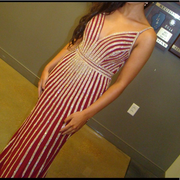 Jovani Prom/ pageant dress - Picture 2 of 6