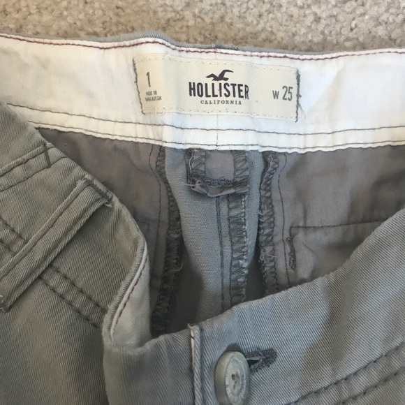 Hollister Shorts - Hollister grey shorts Sz 1 Hollister Shorts - Hollister grey shorts Sz 1