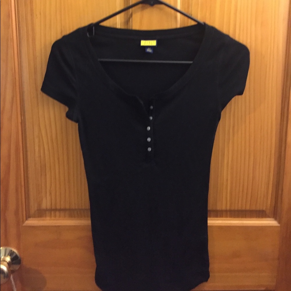 Black Ribbed Button Up Tee