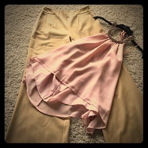 Tan wide leg Jennifer Lopez pants. Size 6