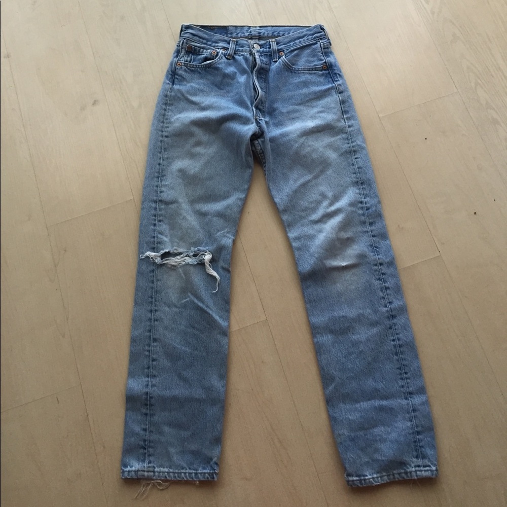 VINTAGE 501 LEVI JEANS