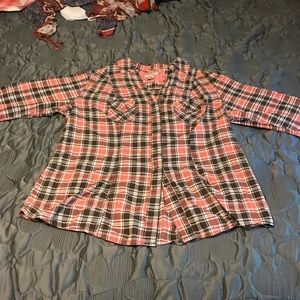 Arizona long sleeve skirt that snaps down front