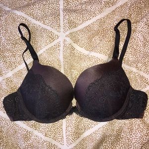 DKNY Push up bra (2 cup sizes)