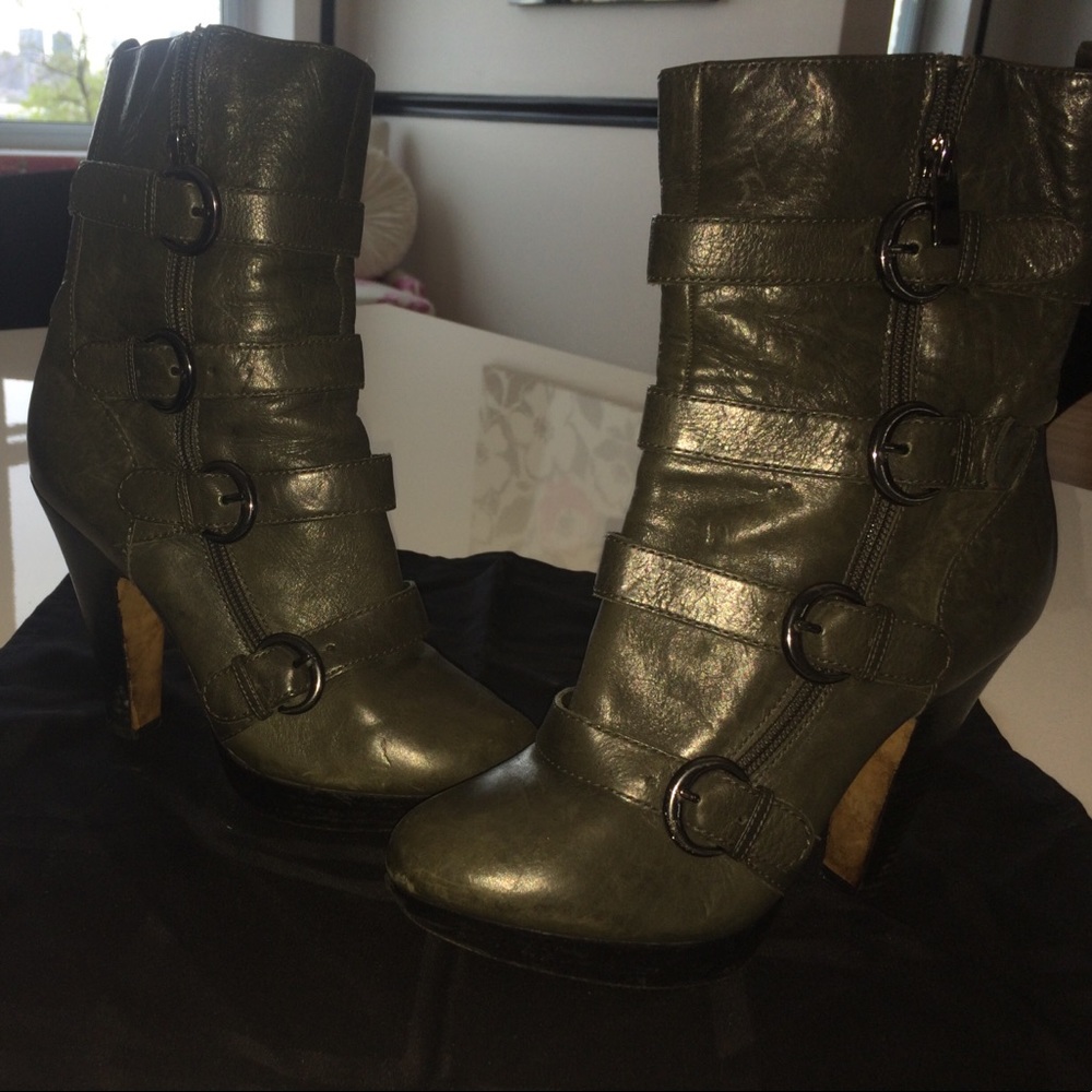 Boutique 9 genuine leather boots