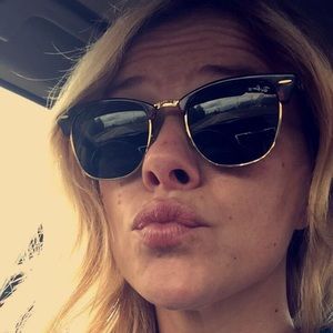 Meet your Posher, Jenny