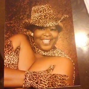 Meet your Posher, Lynette