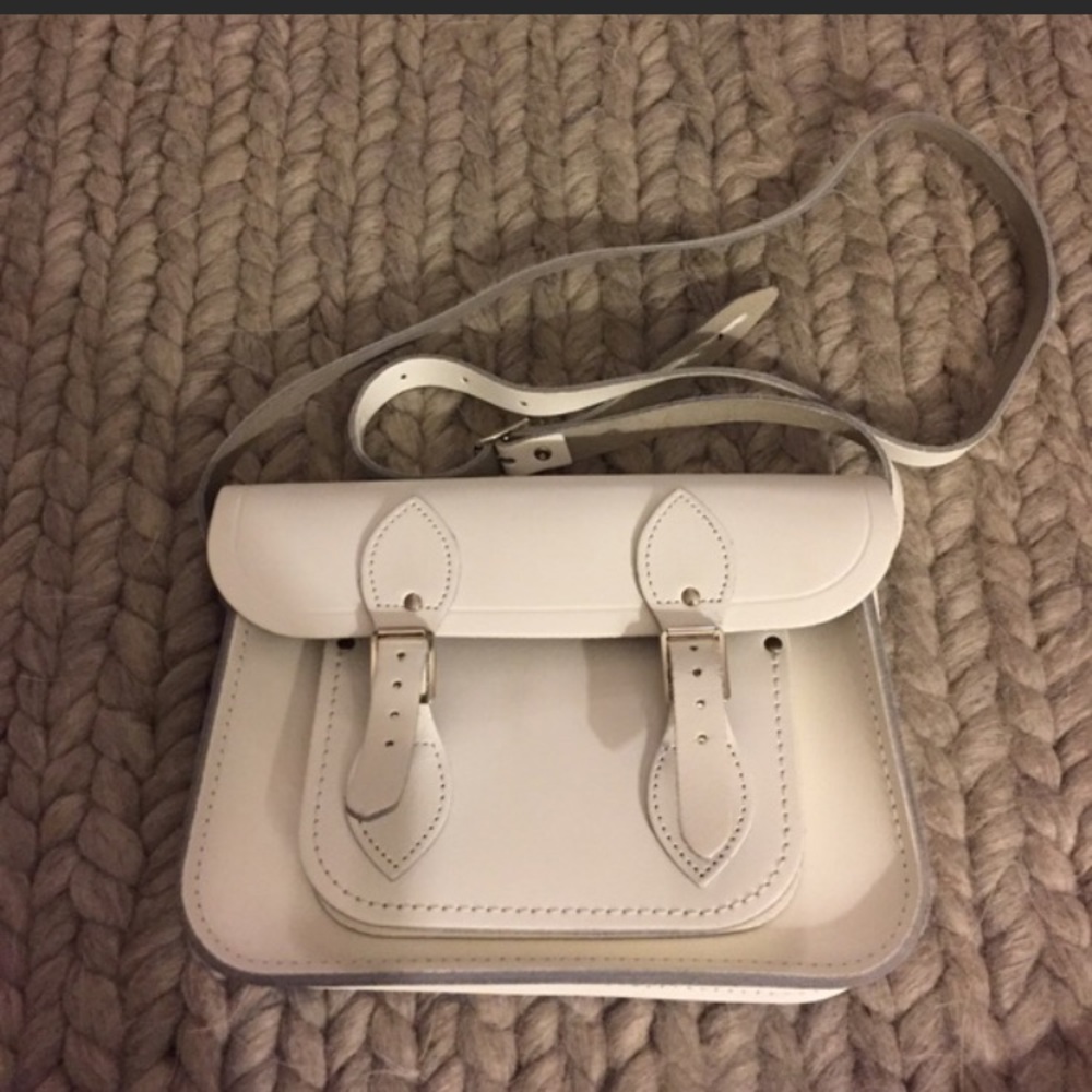 White Cambridge Satchel 11" Classic