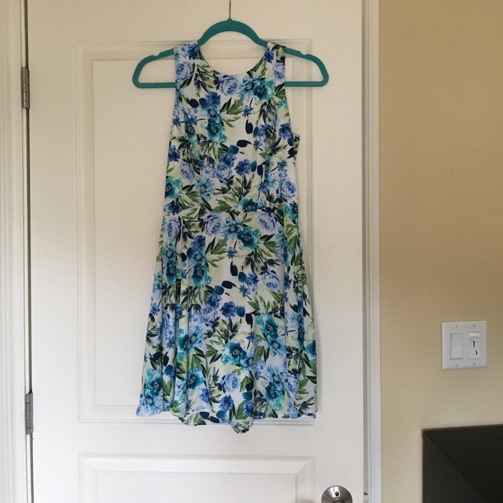 Floral open back dress