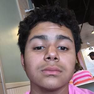 Meet your Posher, Eli