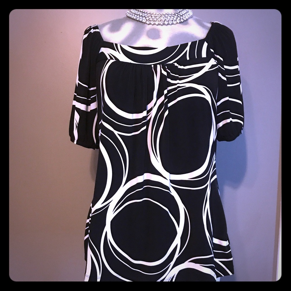 AB Studio Black & White Print Loose Fitting Top